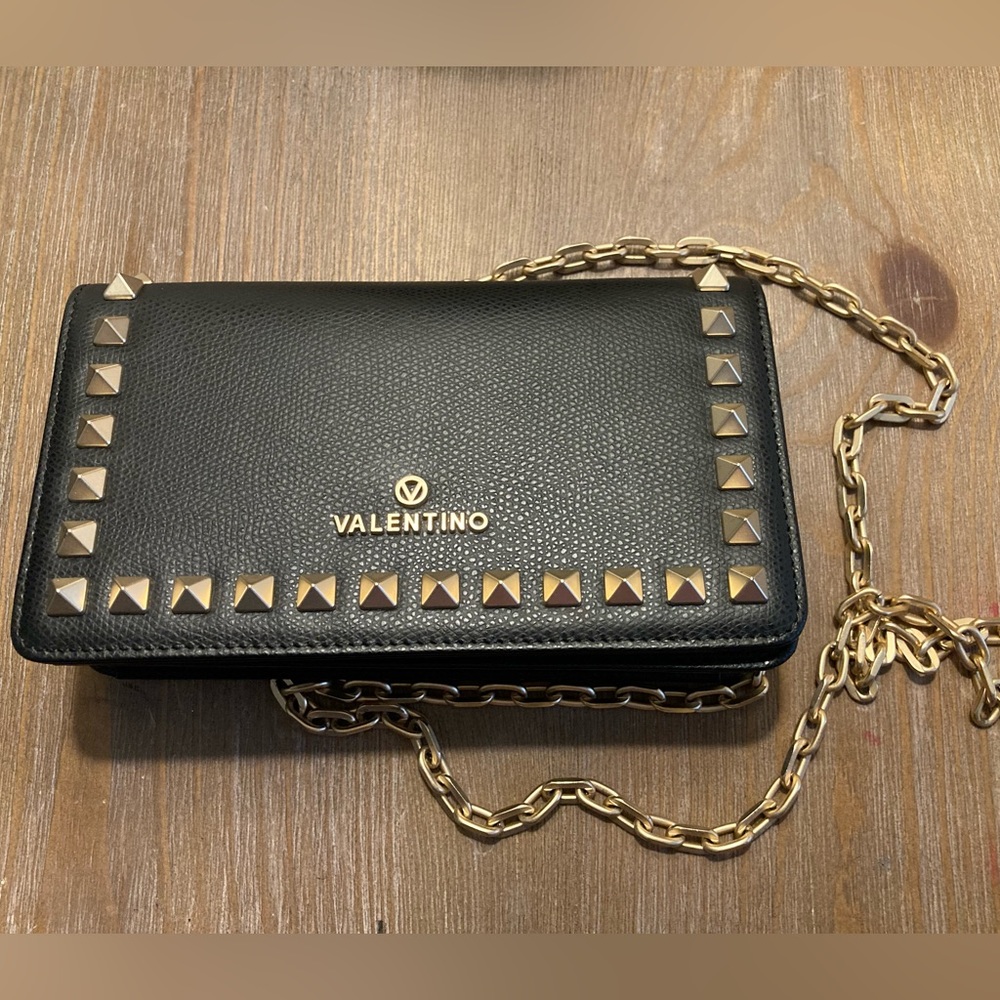 Mario Valentino Spa Hand bag - Like Brand New! Only used once!